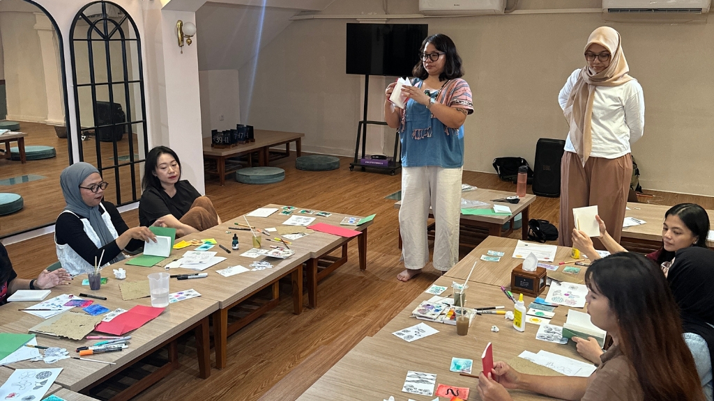 Peer Facilitator Training: From Listening to Holding Space